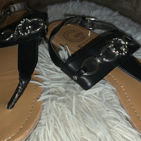 Guess Thong Sandal Black with Silver Links and Guess Logo with Rhinestones 9 - Picture 11 of 14
